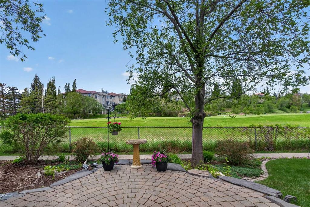 15 Hampstead Rise Nw, Calgary, AB