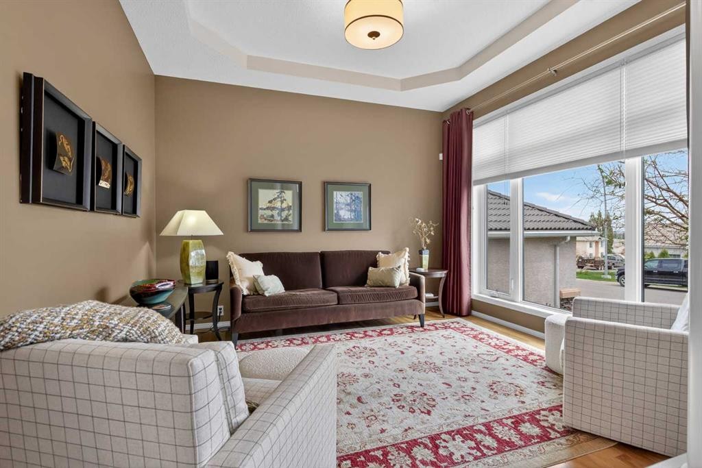 15 Hampstead Rise Nw, Calgary, AB