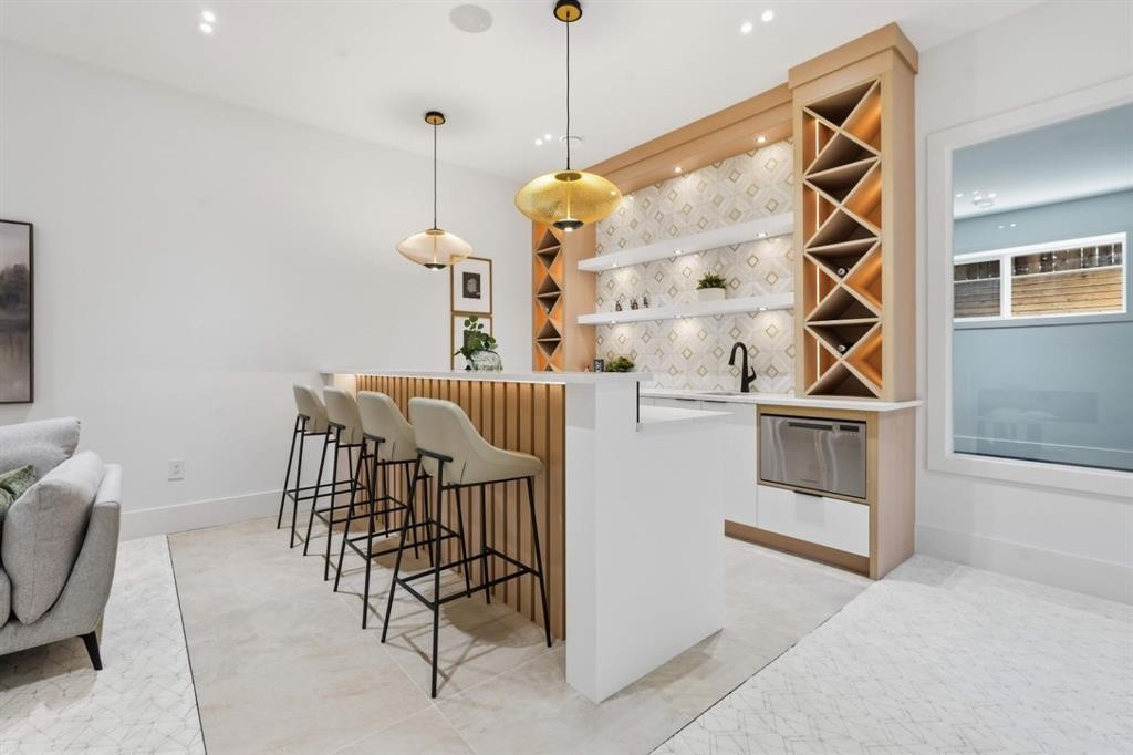 2613 6 Avenue Nw, Calgary, AB