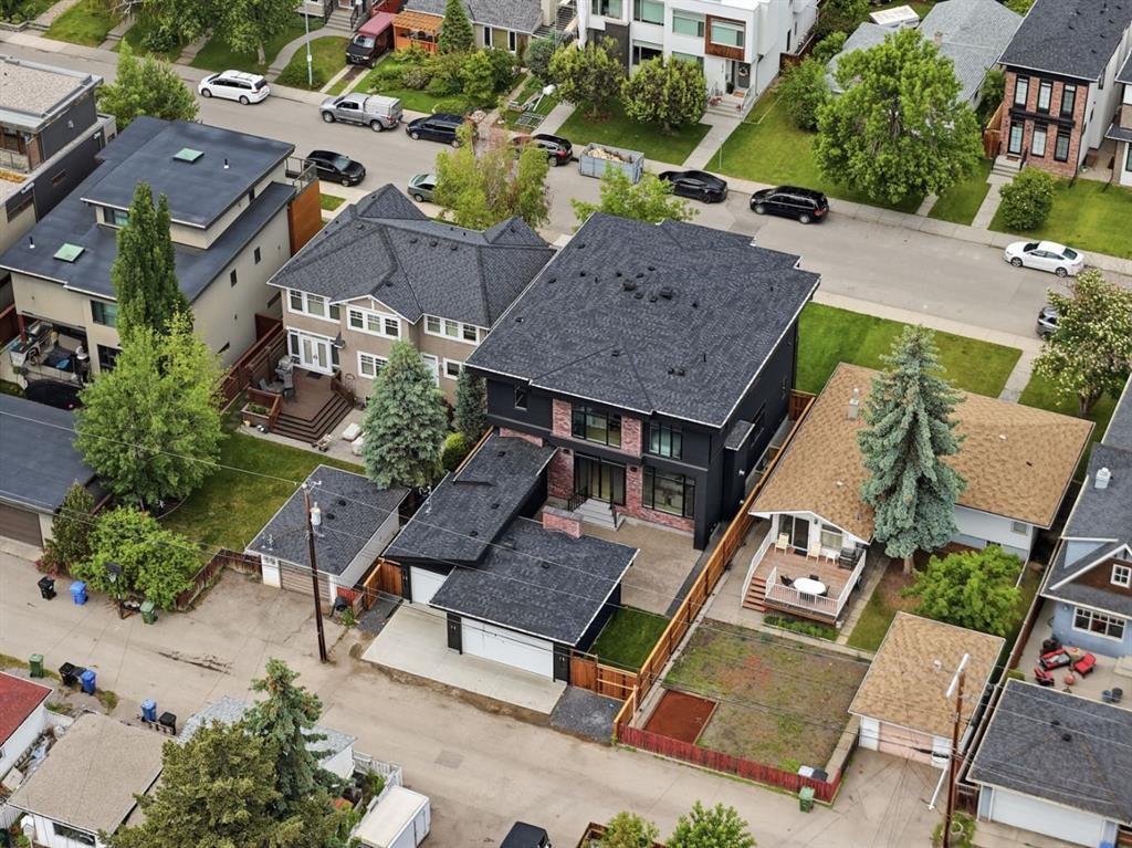 2613 6 Avenue Nw, Calgary, AB