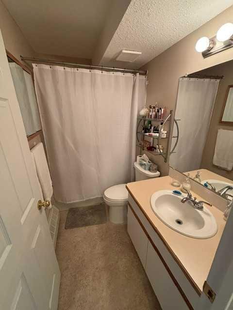 302-105 7 Avenue Se, High River, AB