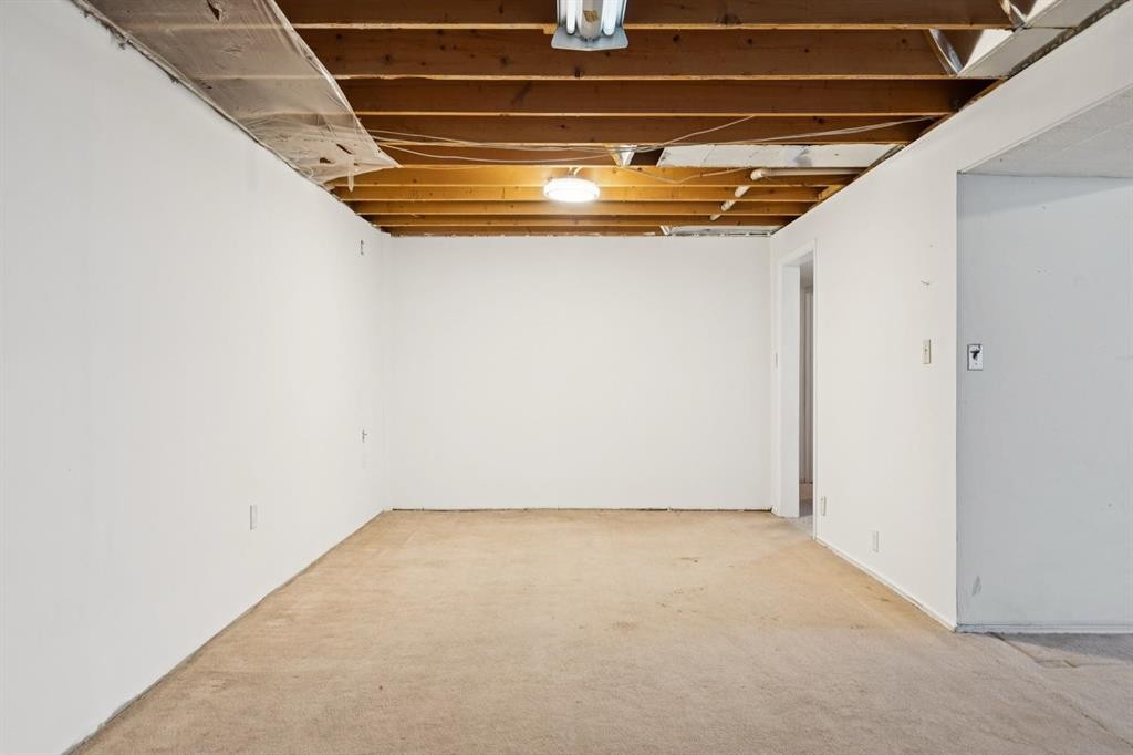 1288 Lake Sylvan Drive Se, Calgary, AB