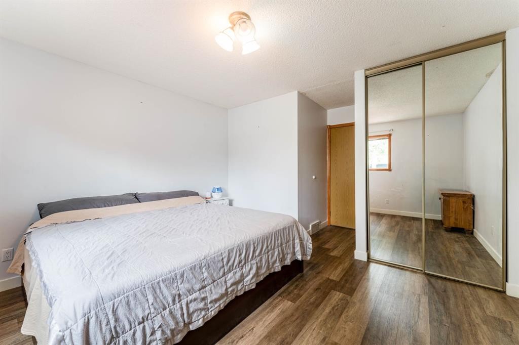 52 Covington Road Ne, Calgary, AB