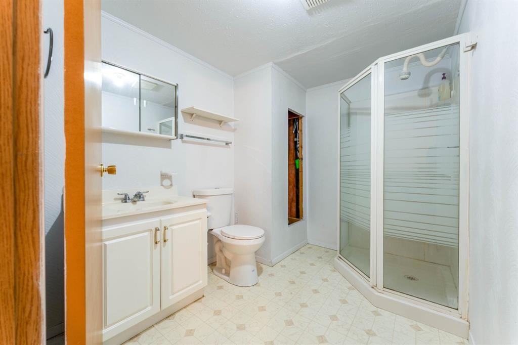 52 Covington Road Ne, Calgary, AB