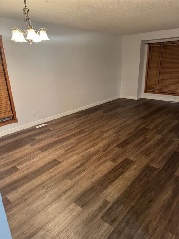 52 Covington Road Ne, Calgary, AB