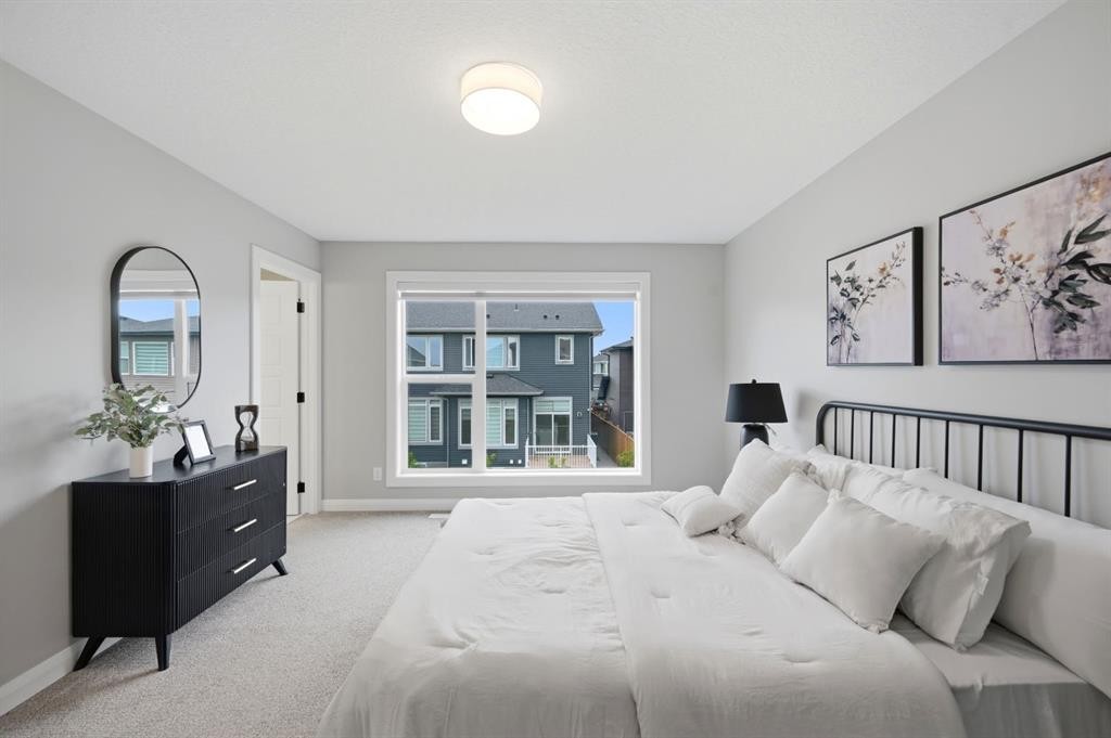 432 Dawson Circle, Chestermere, AB