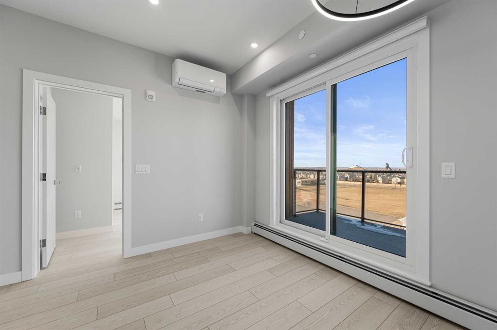 601-8230 Broadcast Avenue Sw, Calgary, AB - Indoor Photo Showing Other Room
