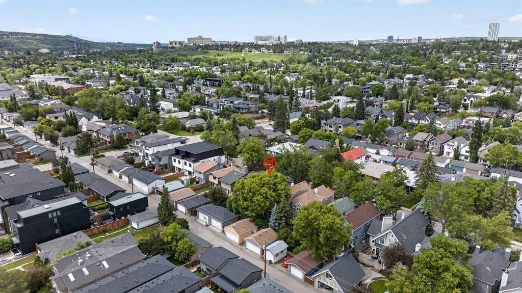 2219 2 Avenue Nw, Calgary, AB - Outdoor With View