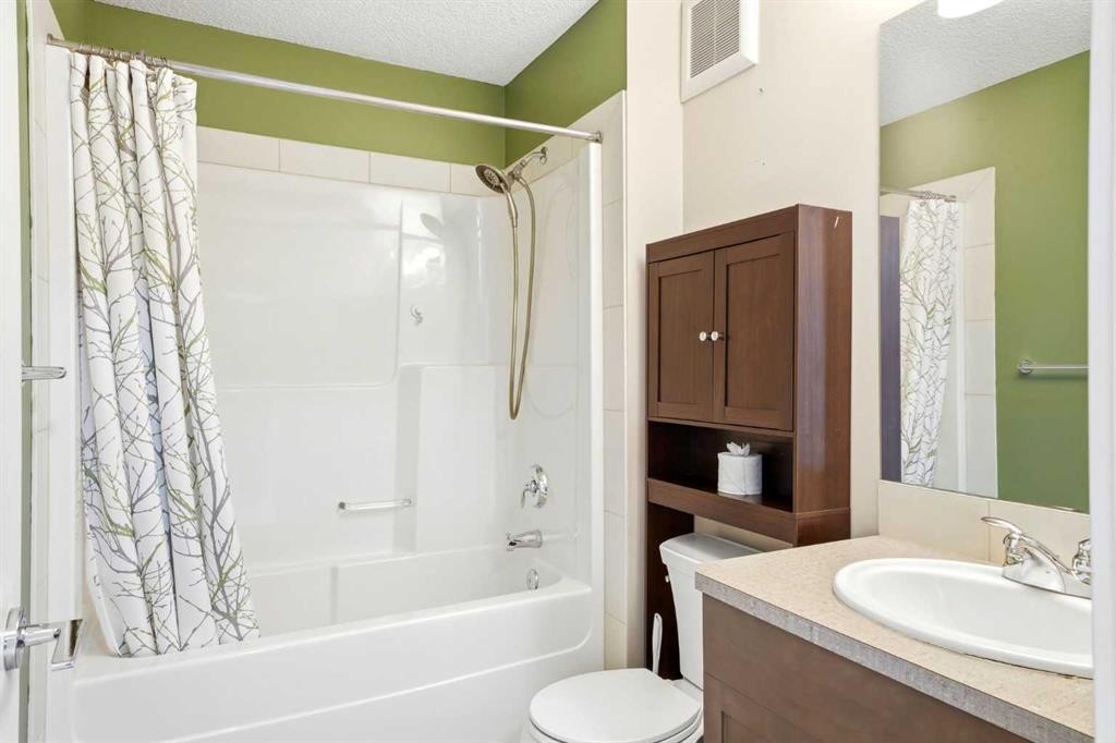 46 Fireside Place, Cochrane, AB