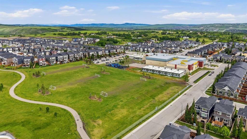 46 Fireside Place, Cochrane, AB