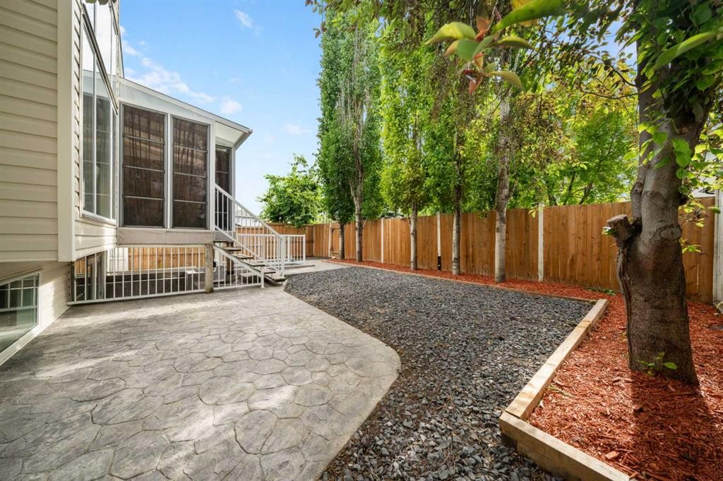 35 Chaparral Circle Se, Calgary, AB