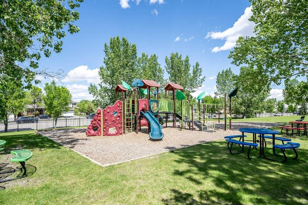 35 Chaparral Circle Se, Calgary, AB