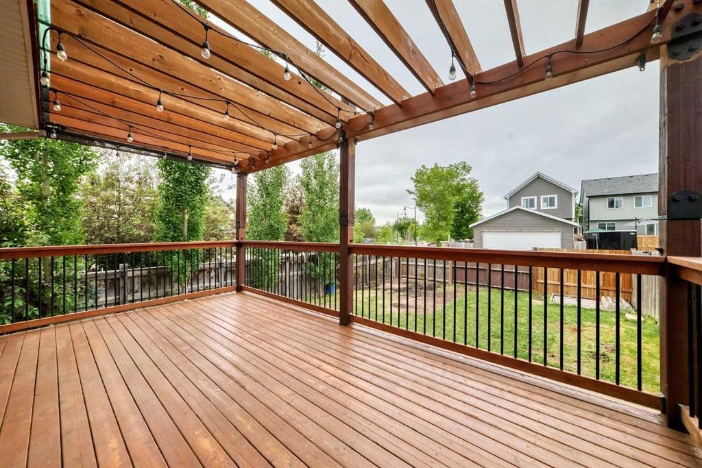 91 Autumn View Se, Calgary, AB