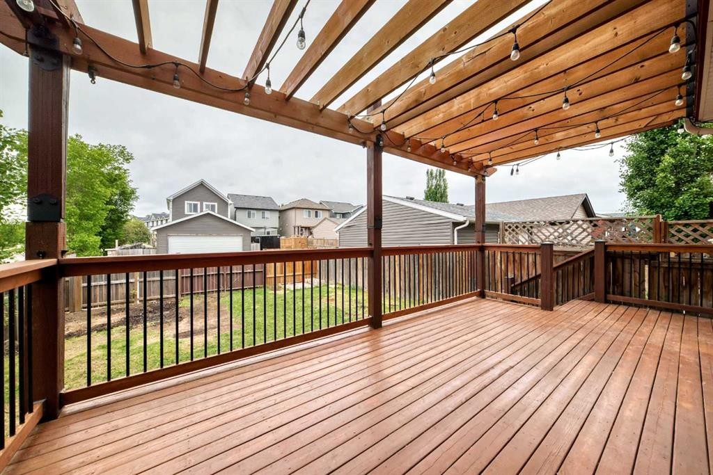 91 Autumn View Se, Calgary, AB