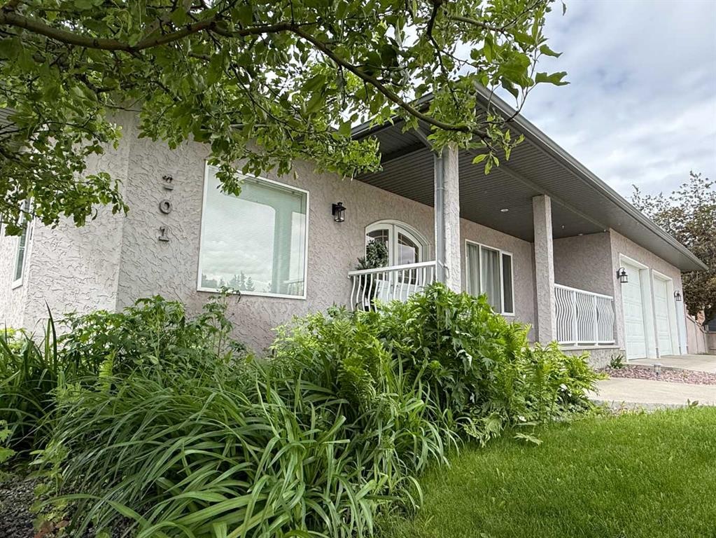 201 Aspen Way, Vulcan, AB