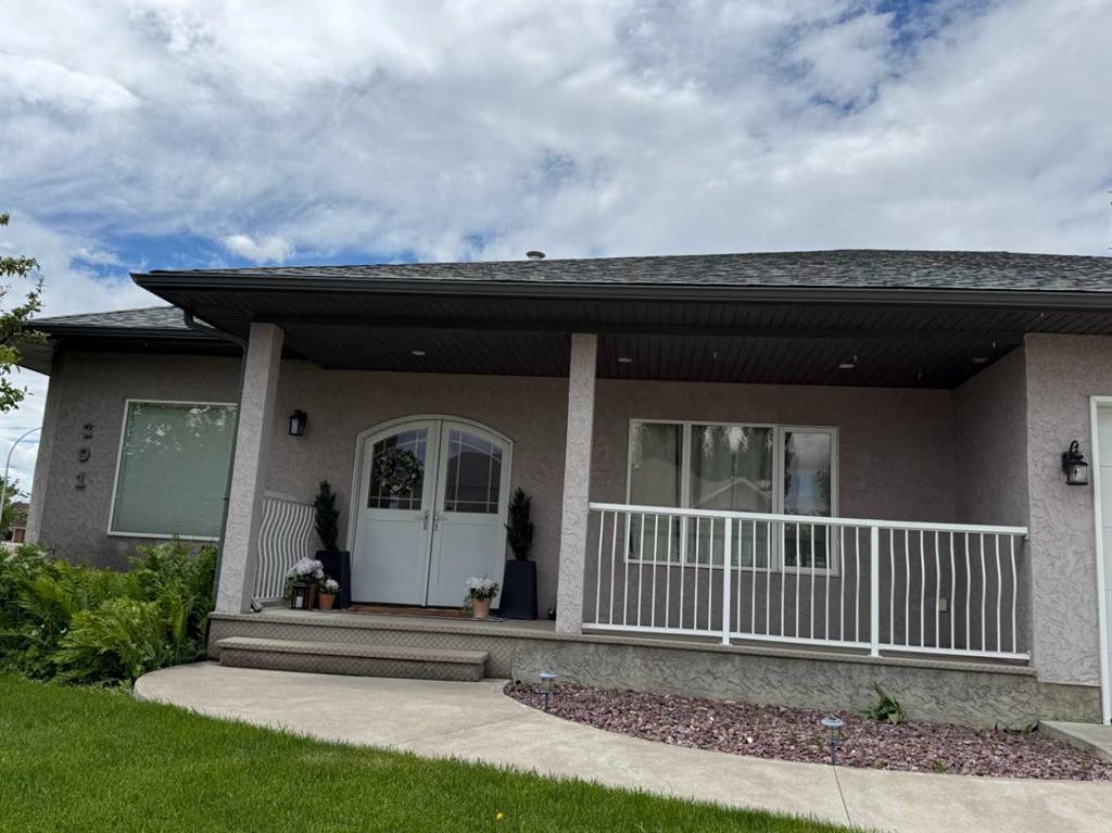 201 Aspen Way, Vulcan, AB