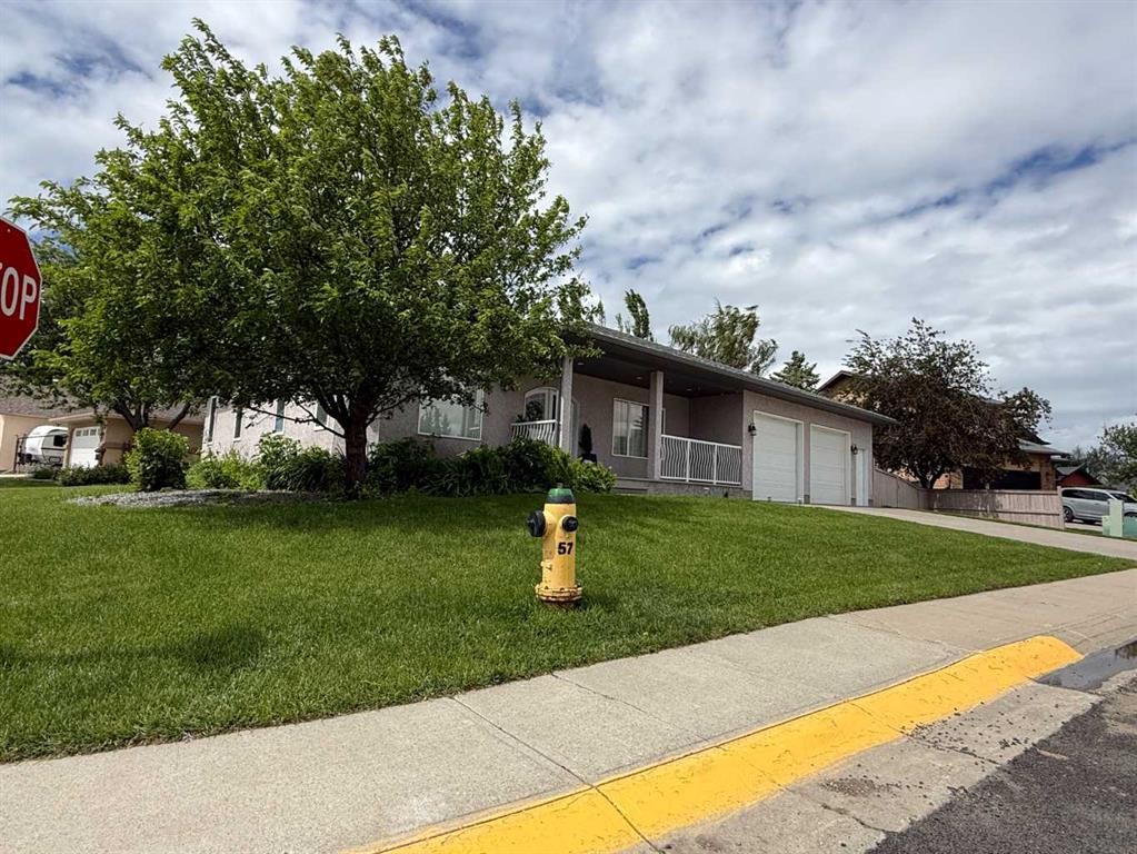 201 Aspen Way, Vulcan, AB