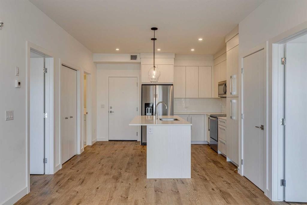 1216-681 Savanna Boulevard Ne, Calgary, AB