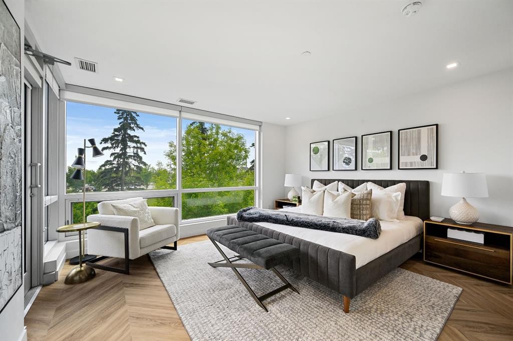 114-8505 Broadcast Avenue Sw, Calgary, AB - Indoor Photo Showing Bedroom