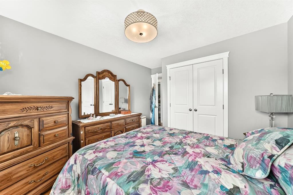 1208 Mackid Road Ne, Calgary, AB