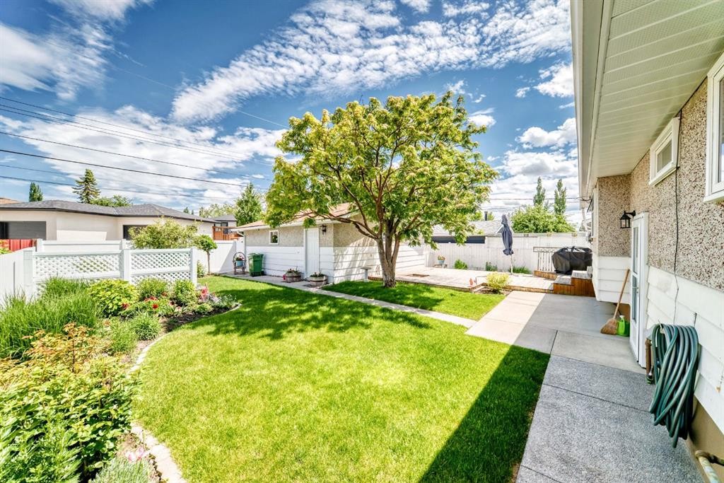 1208 Mackid Road Ne, Calgary, AB