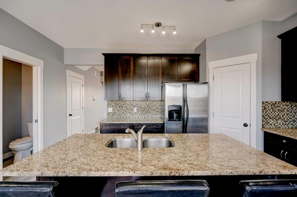 280 Rainbow Falls Drive, Chestermere, AB