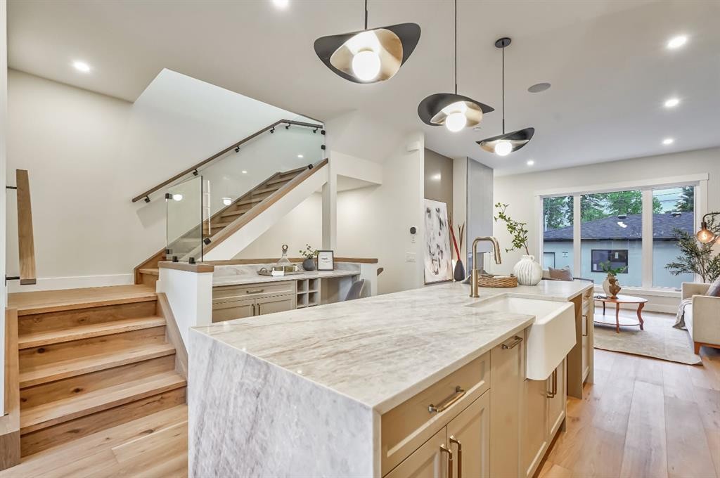 3535 2 Avenue Sw, Calgary, AB
