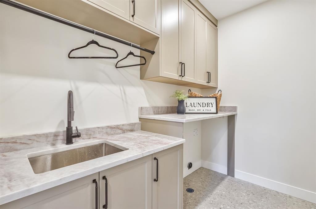 3535 2 Avenue Sw, Calgary, AB
