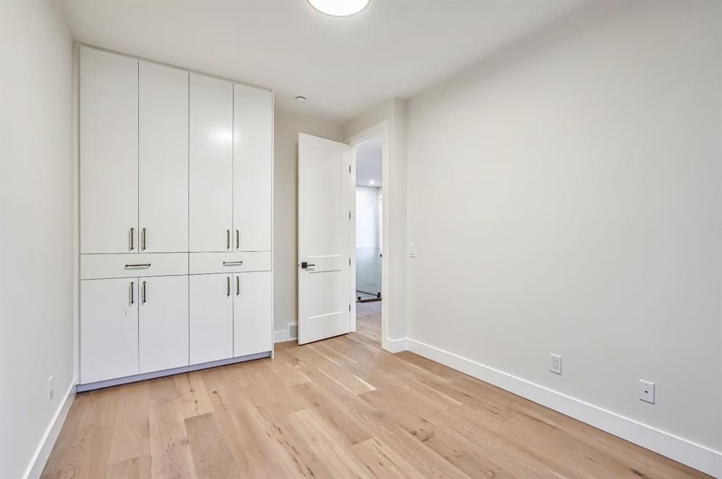 3535 2 Avenue Sw, Calgary, AB