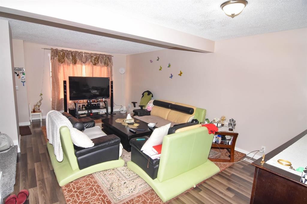 268 Falton Drive Ne, Calgary, AB