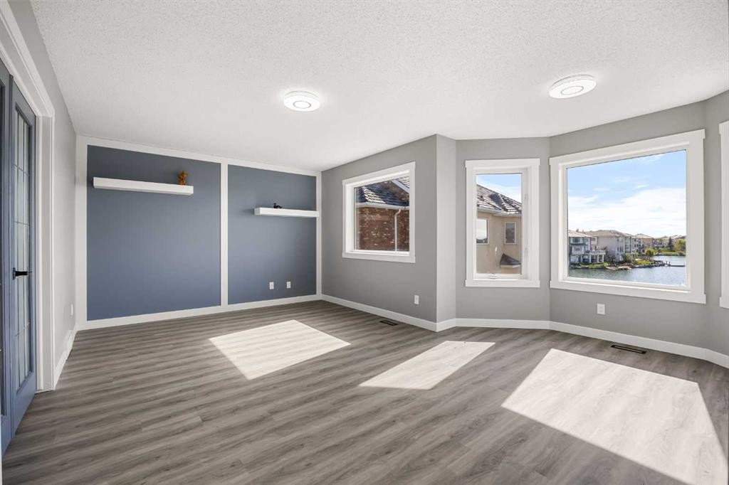 151 Coral Shores Landing Ne, Calgary, AB - Indoor Photo Showing Other Room