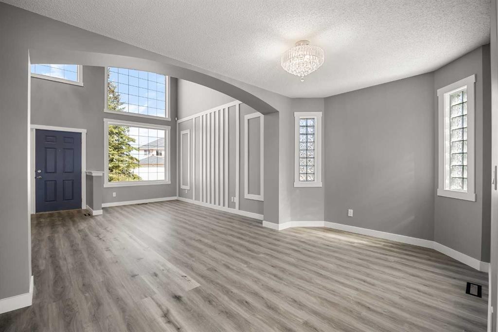 151 Coral Shores Landing Ne, Calgary, AB - Indoor Photo Showing Other Room