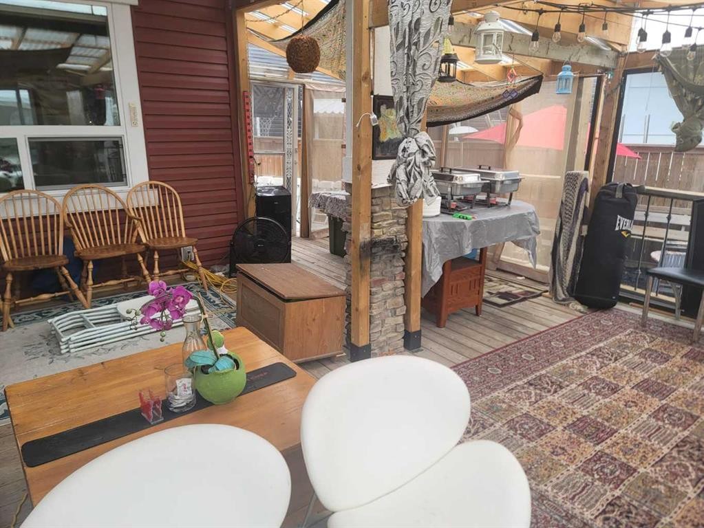 227 Redstone Heights Ne, Calgary, AB -