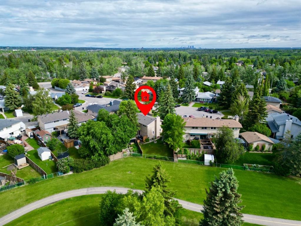 119 Midland Place Se, Calgary, AB - Outdoor With View