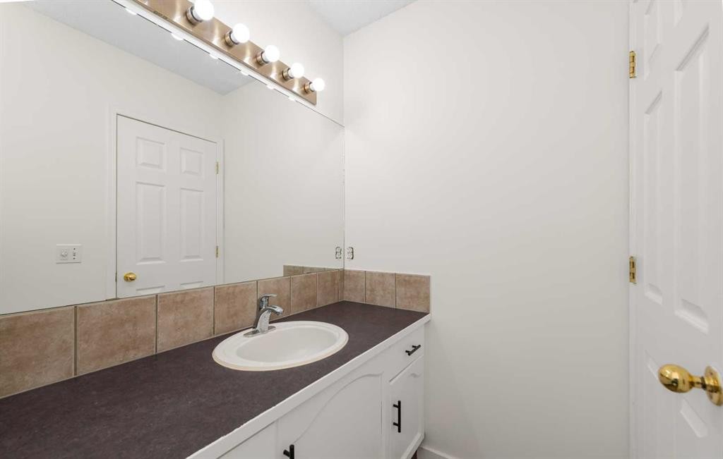 15 Martha'S Haven Green Ne, Calgary, AB