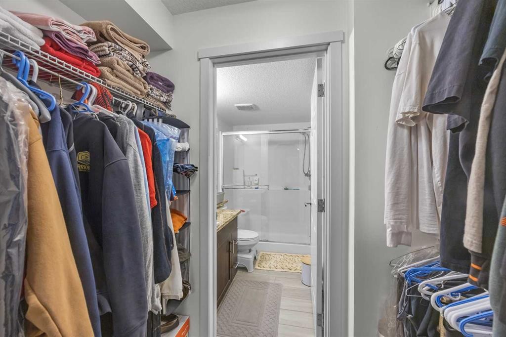 5209-279 Copperpond Common Se, Calgary, AB - Indoor With Storage
