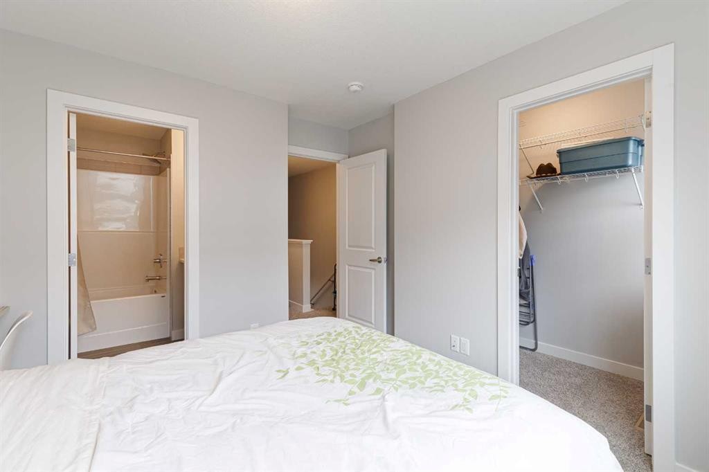 930 Sage Hill Grove Nw, Calgary, AB