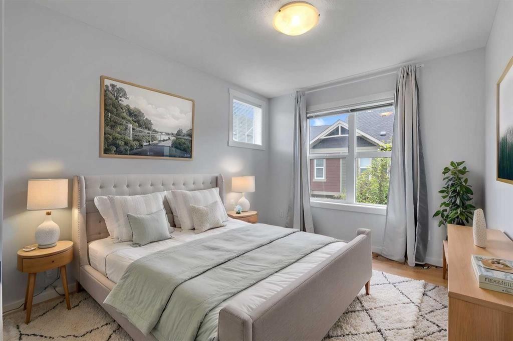 237 Cranbrook Square Se, Calgary, AB