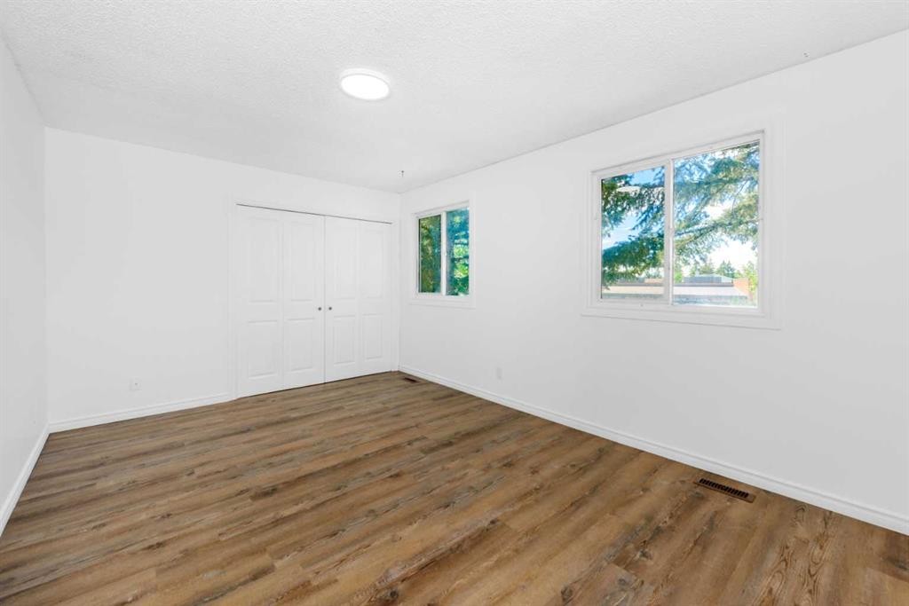 120 Whitefield Drive Ne, Calgary, AB