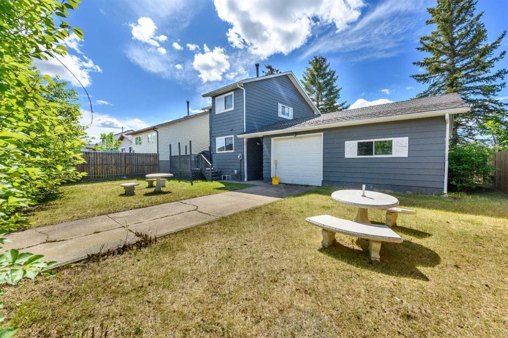 120 Whitefield Drive Ne, Calgary, AB