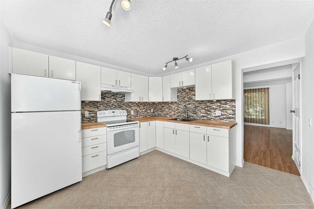 10 Erin Ridge Place Se, Calgary, AB