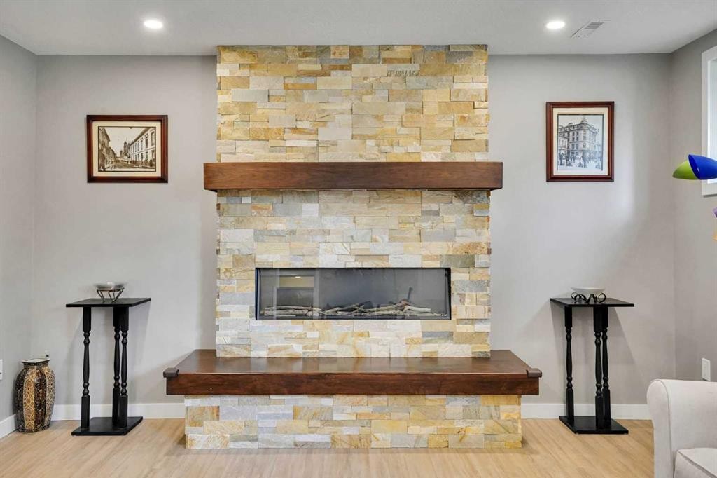 5212 Valiant Drive Nw, Calgary, AB