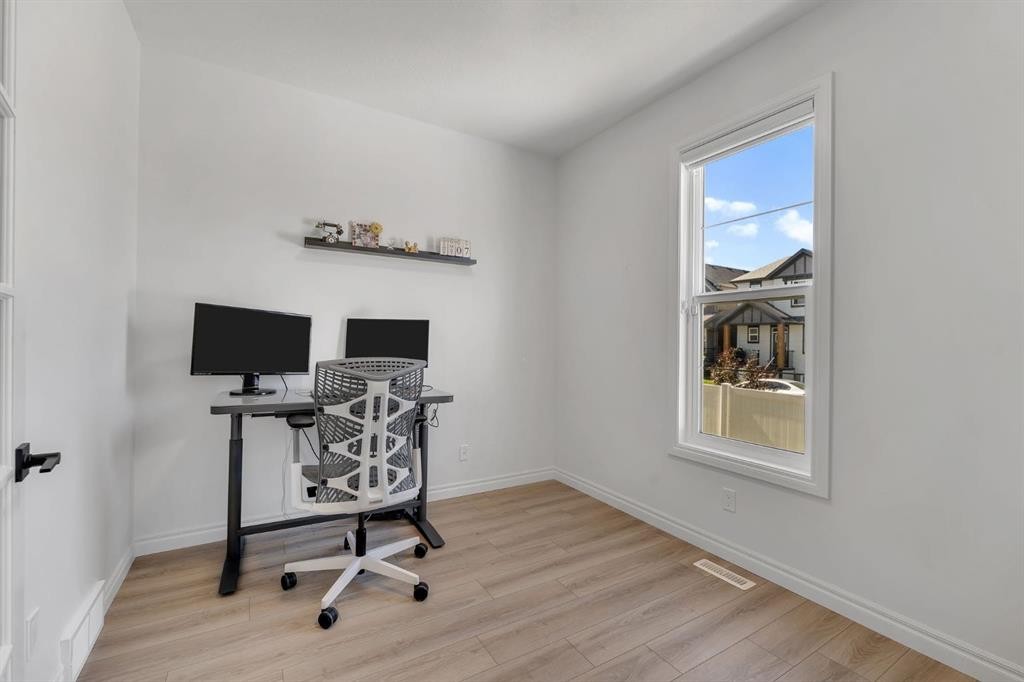 75 Setonstone Row Se, Calgary, AB