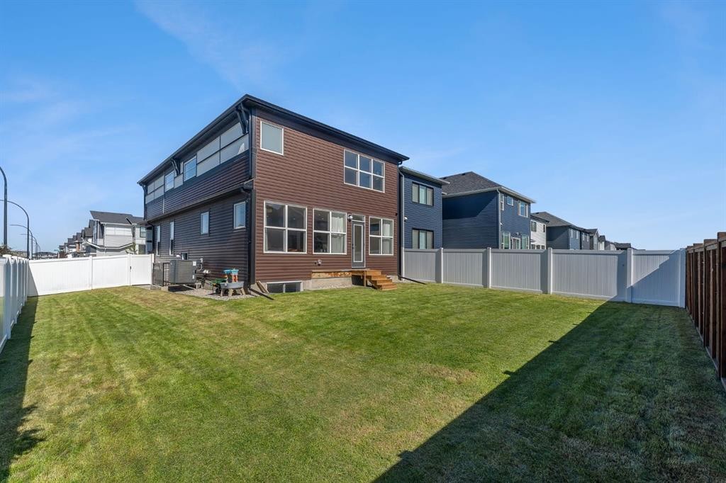 75 Setonstone Row Se, Calgary, AB
