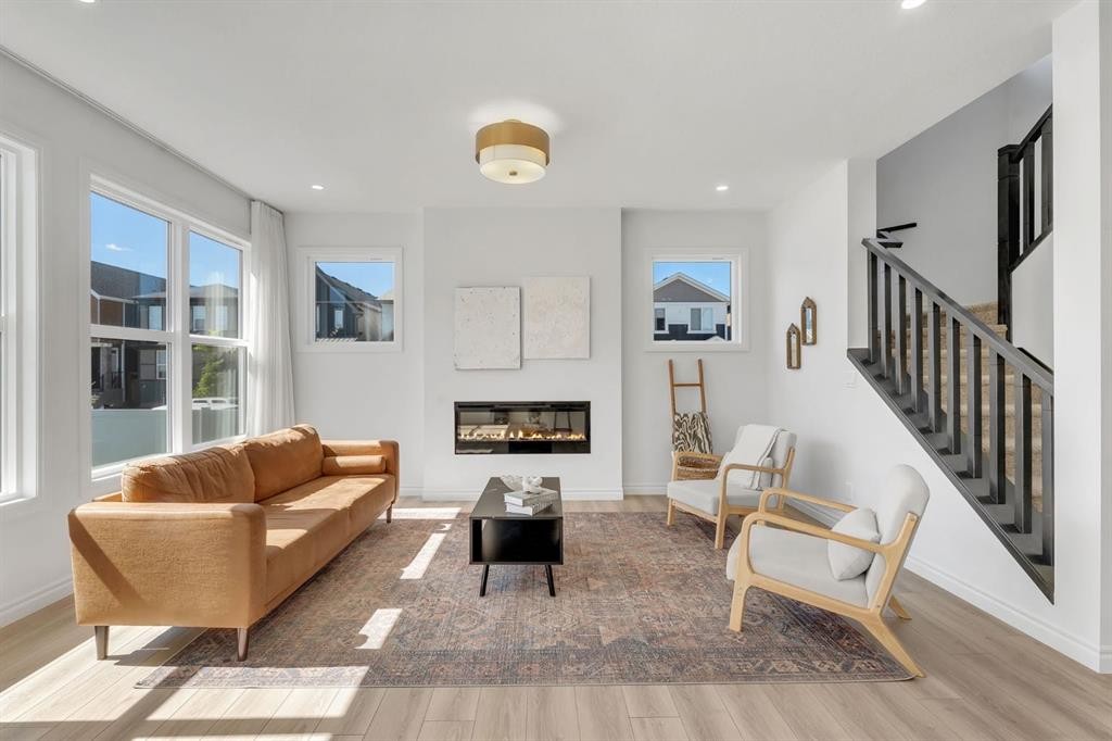 75 Setonstone Row Se, Calgary, AB