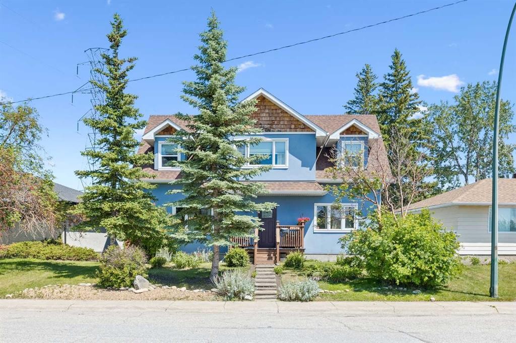 4936 Worcester Drive Sw, Calgary, AB - Outdoor With Facade