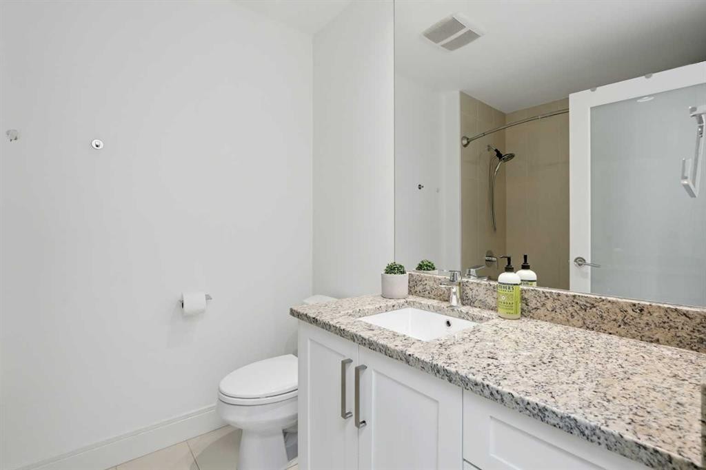 2040 31 Avenue Sw, Calgary, AB