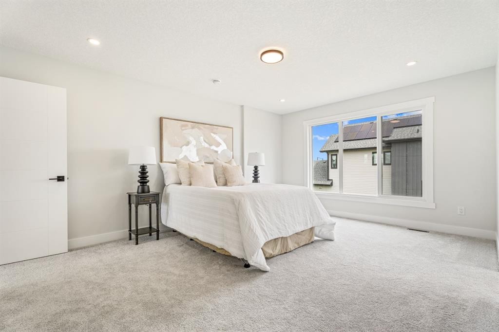 22 Cimarron Estates Gate, Okotoks, AB