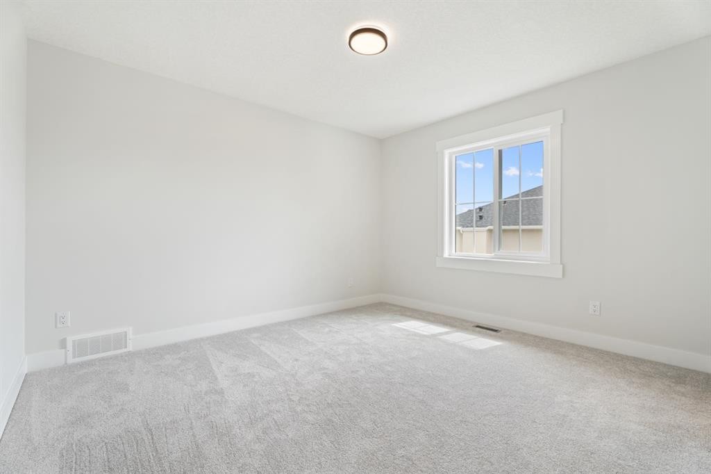 22 Cimarron Estates Gate, Okotoks, AB