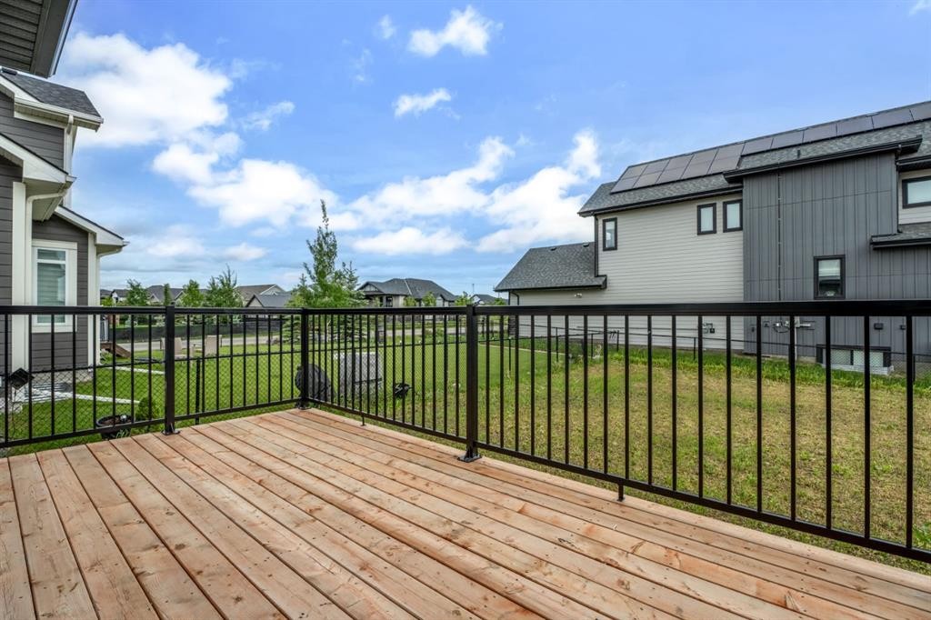 22 Cimarron Estates Gate, Okotoks, AB